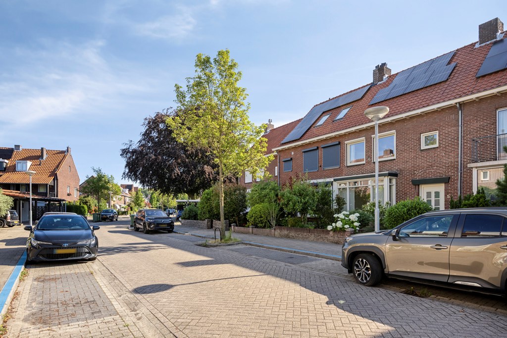 Oranjestraat 5